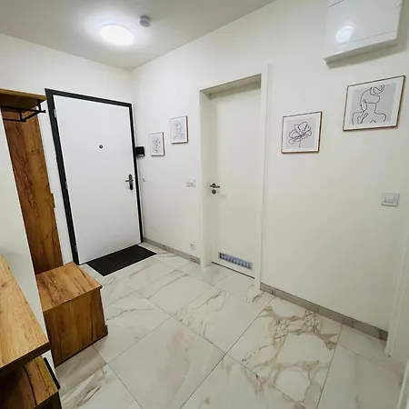 Nika 5 Apartman *